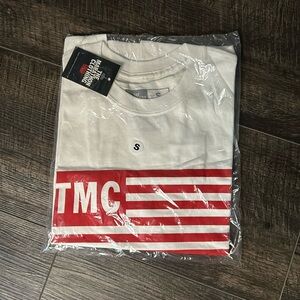 The Marathon Clothing Small White and Red T shirt